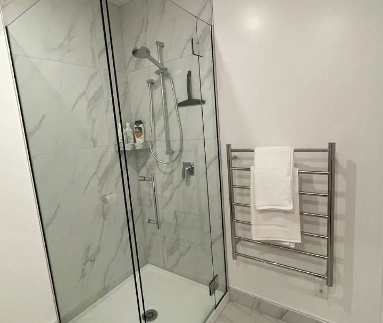 Cbd Apartment 5 - 2 Bed 2 Bath Christchurch New Zealand